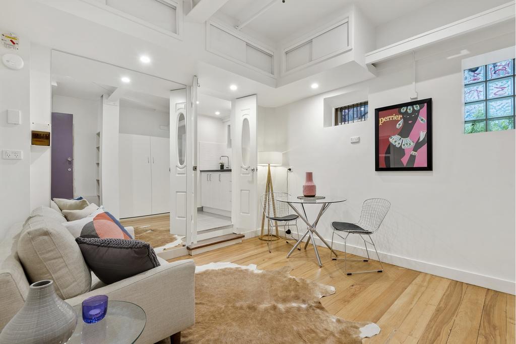 Readyset Apartments On Anthony 멜번 외부 사진
