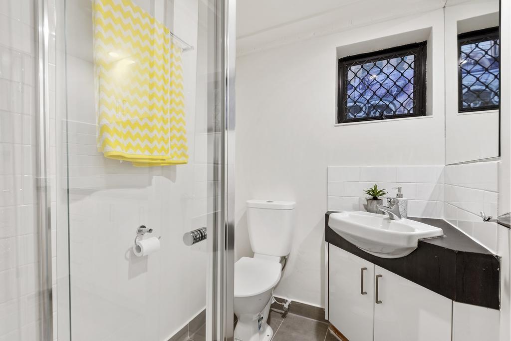 Readyset Apartments On Anthony 멜번 외부 사진