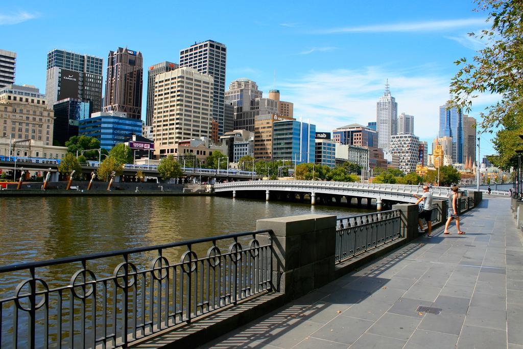 Readyset Apartments On Anthony 멜번 외부 사진