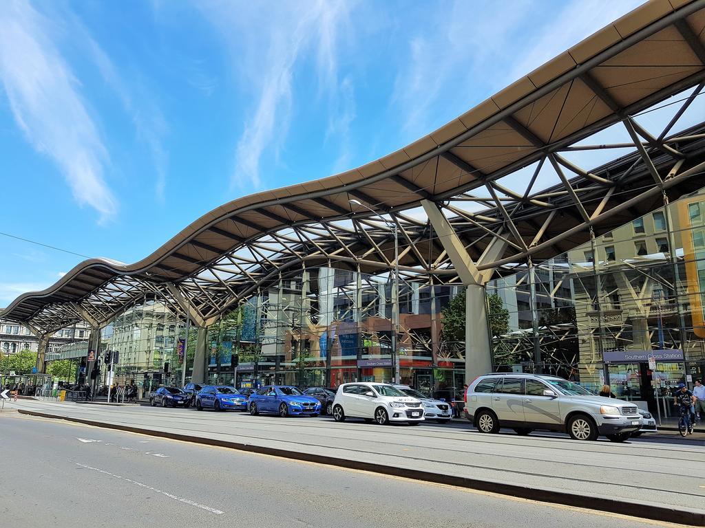 Readyset Apartments On Anthony 멜번 외부 사진